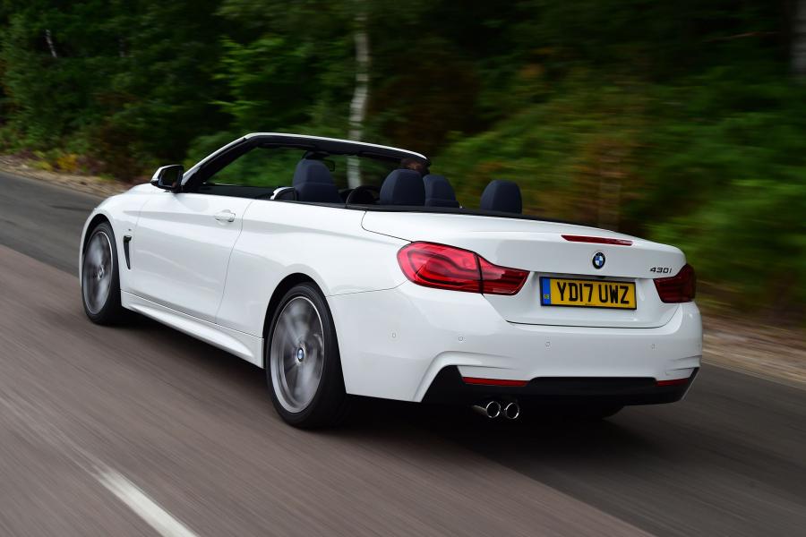  BMW 430i Convertible M Sport Package 2017 года  (UK) (фото 7 из 15)